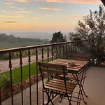 Tenuta Agricola La Cava- Cantina E * San Damiano dʼAsti