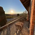 Çiftlik konaklama Tenuta Agricola La Cava- Cantina E *