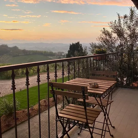 Tenuta Agricola La Cava- Cantina E * San Damiano dʼAsti