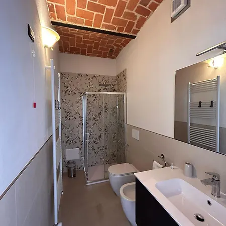 Tenuta Agricola La Cava- Cantina E