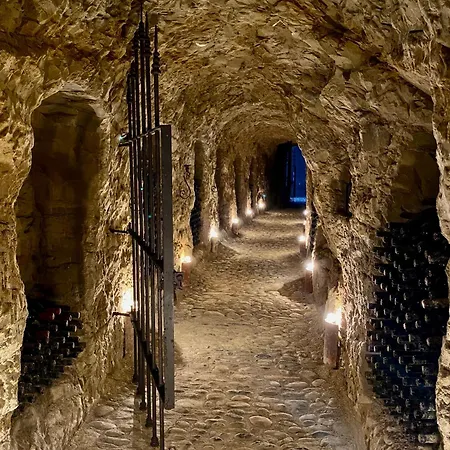 Tenuta Agricola La Cava- Cantina E San Damiano dʼAsti