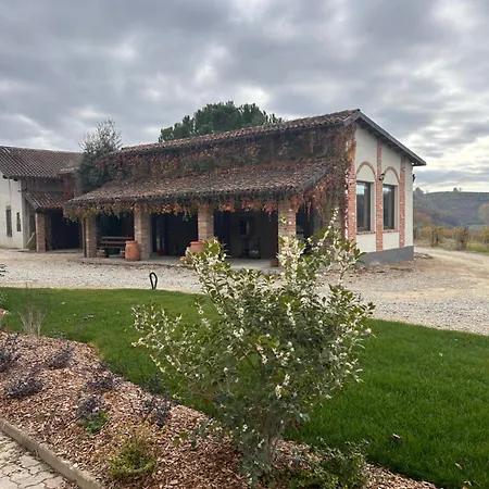 Çiftlik konaklama Tenuta Agricola La Cava- Cantina E *